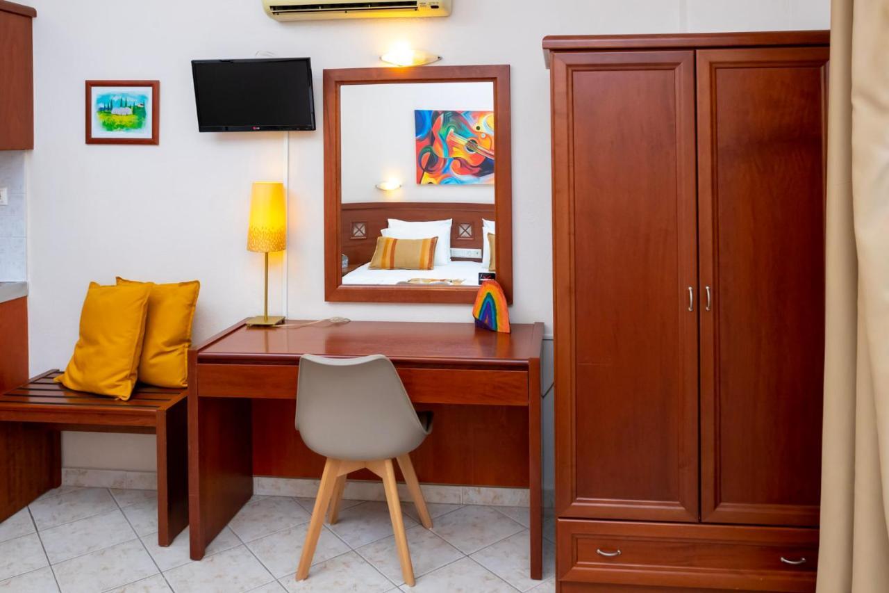 Hotel Dimitria à Leptokaryá Extérieur photo