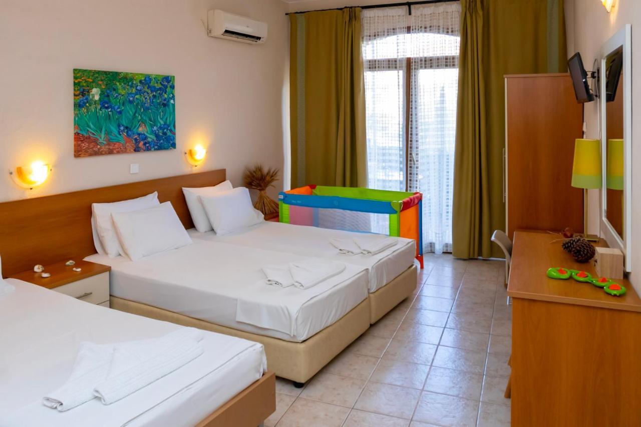Hotel Dimitria à Leptokaryá Extérieur photo
